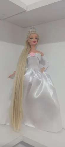 Barbie Rapunzel Artesanal 