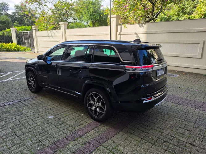 Jeep Commander Overland T270 1.3 TB Flex AUT 2025