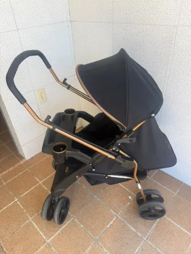 Carrinho de bebê