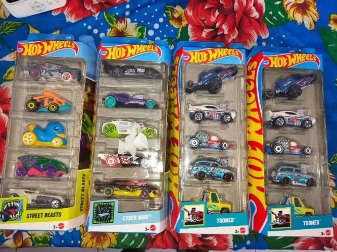 Pack 5 carrinhos Hotwells * Venda ou troca