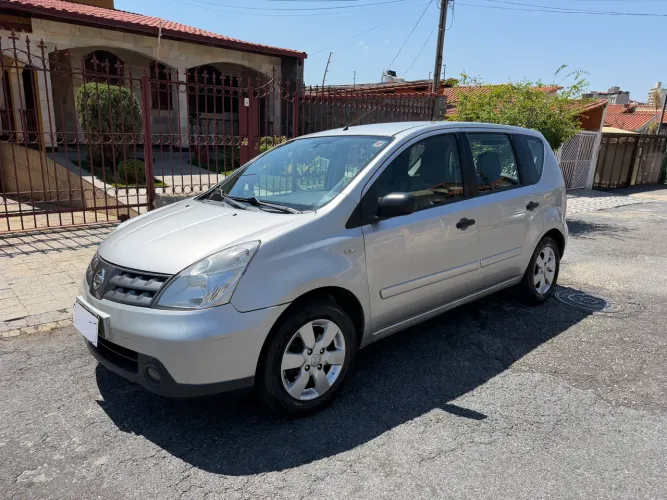 Nissan Livina S 1.6 16V Flex Fuel Mec. 2010