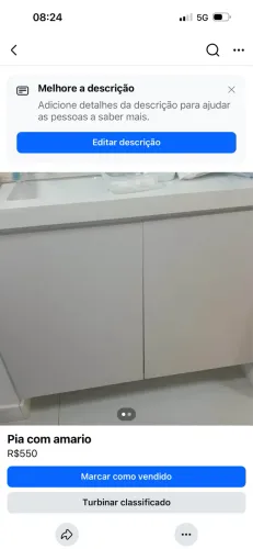 Amario com pia