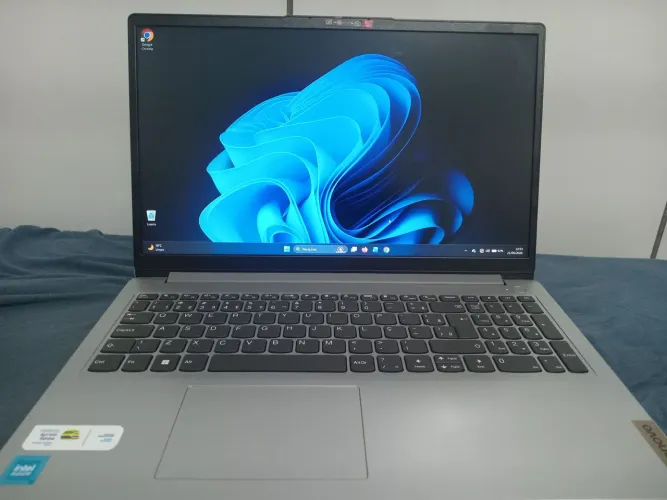 Notebook Lenovo IdeaPad 1 15IJL7 Seminovo | Apenas 3 Meses de Uso | Excelente Estado