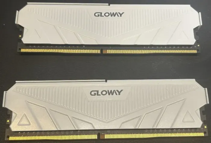 Kit Memória RAM Gloway 16GB (2x8GB) DDR4 3200MHz - Branca