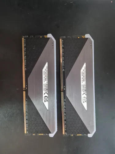 MEMÓRIA RAM RGB 16GB CONSAIR