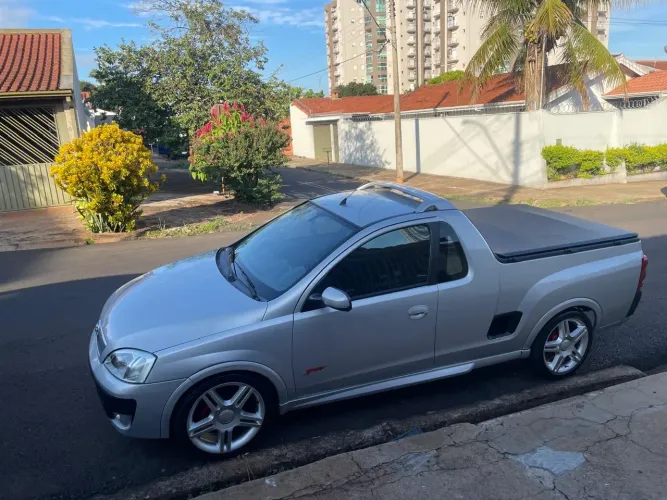 Chevrolet Montana Sport 1.8 MPFI Flexpower 8V 2004