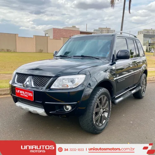 Mitsubishi Pajero 2010