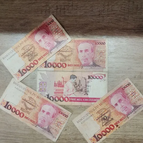 Notas antigas para colecionadores