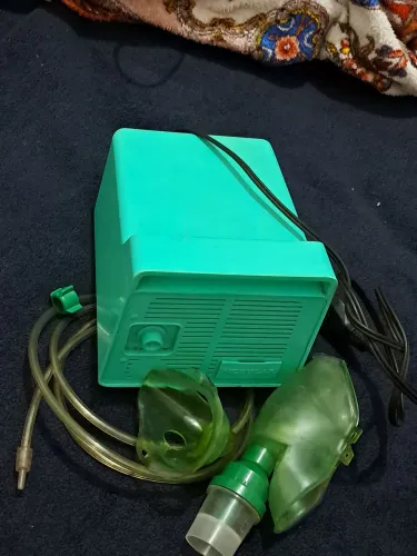 Vendo um nebulizador usado poucas vezes