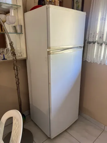 Vendo geladeira duplex
