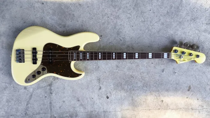 Fender Made in Japan Limited Edition '66 Reissue Jazz Bass