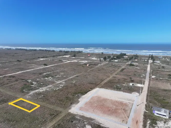 TERRENO DE ESQUINA JÁ PARCELADO DIRETO COM O PROPRIETÁRIO