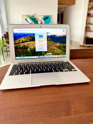MacBook本体 MacBook Air Mid 2013 128GB Apple MacBook Air 13 (Mid-2013) - スペック、テスト、価格