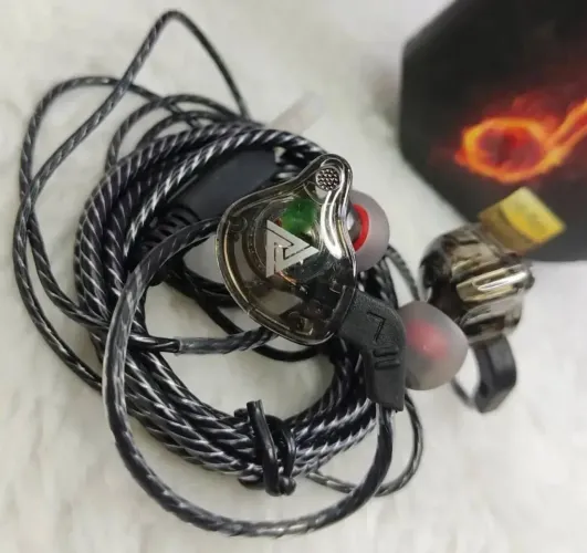 Fone de Ouvido QKZ AK6!! ORIGINAL!! LACRADO!!
