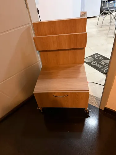 Mesa de cabeceira