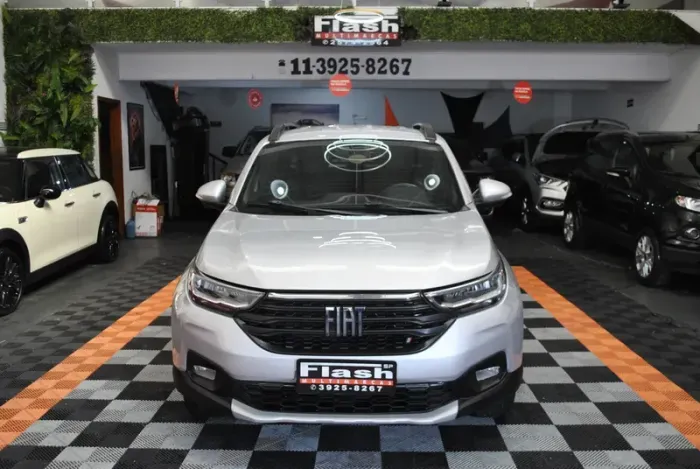 Fiat Strada Volcano 1.3 Flex 8V CD 2021