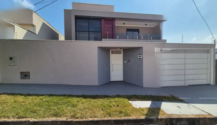 Casa no Bairro Serra Morena