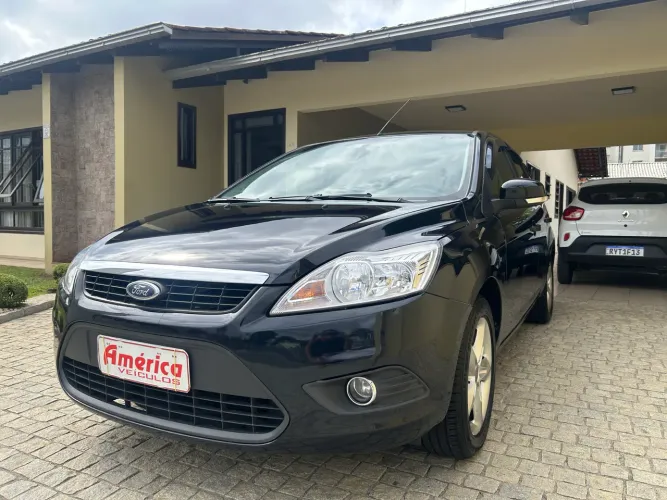 Ford Focus 1.6 S/se/se Plus Flex 8v/16v 5P 2013