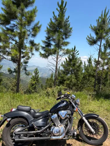 Linda Honda Shadow 600