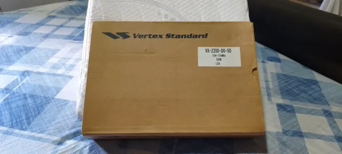 Rádio móvel Vertex VX-2200
