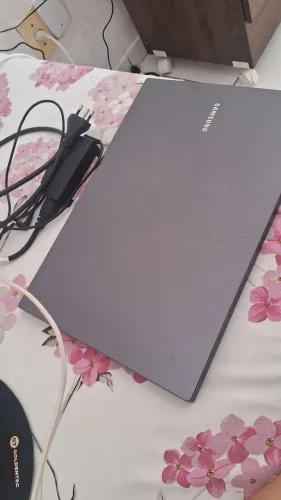 Notebook Samsung novíssimo 