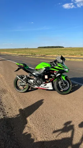 Kawasaki Ninja 400 KRT