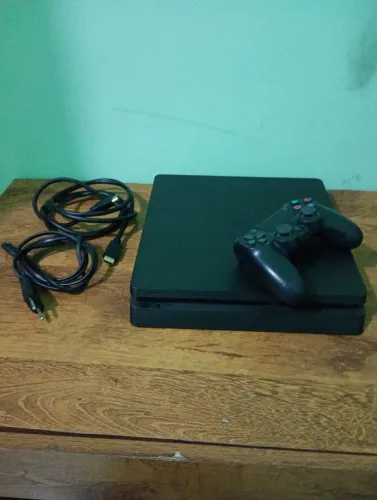 PS4 Slim