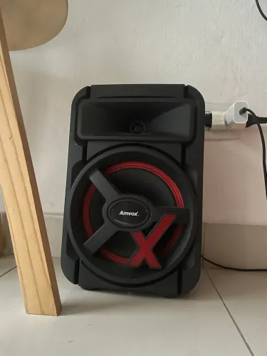 Vende-se Caixa de Som