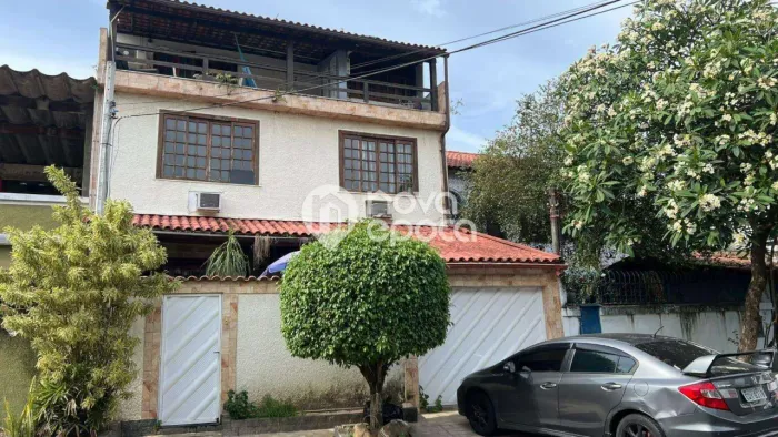 Jacarepaguá | Casa 5 quartos, sendo 2 suites