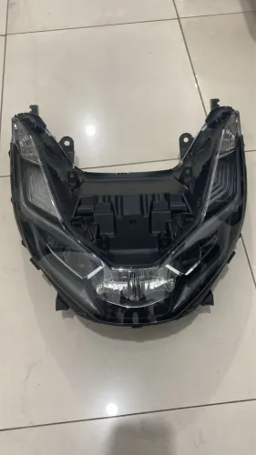 VENDO FAROL PCX 160 2024 a 2026