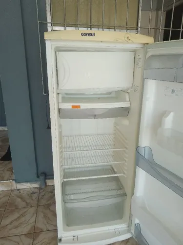 Geladeira Consul 320 litros