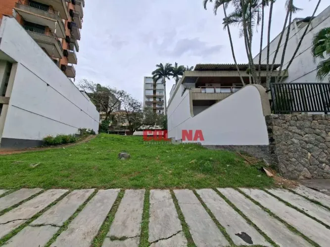 Terreno à venda, 450 m² por R$ 3.200.000,00 - Boa Viagem - Niterói/RJ