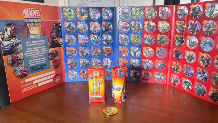 coleção tazos marvel bistek completa +porta tazo + master tazo