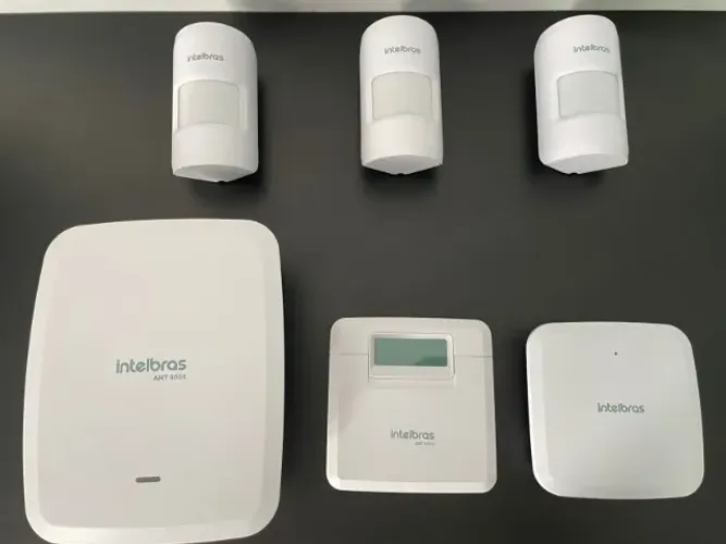 Kit Alarme Intelbras AMT 8000 sem fio
