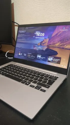 Galaxy Book GO