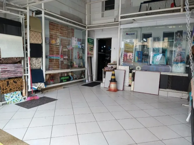 Loja para locação na Avenida Lins de Vasconcelos com 200m², divididos em 02 pavimentos Loj