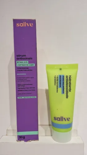 SALLVE combo Hidratante antioleosidade + Sérum antissinais