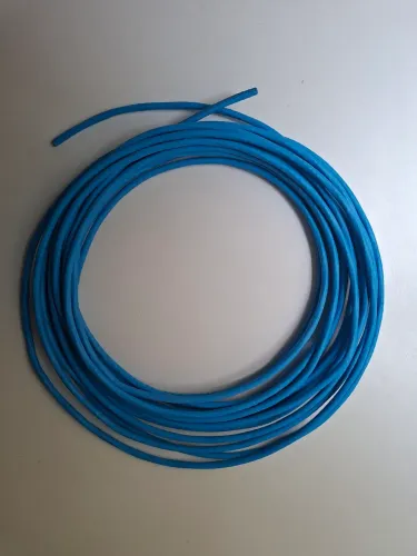 Cabo de rede cat 6 Furukawa Soho. Acompanha dois conectores cat 6 macho