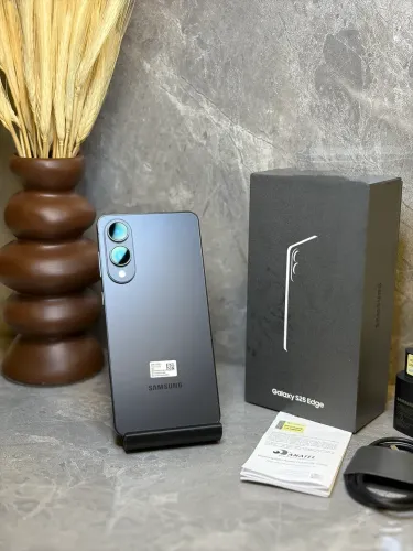 Samsung Galaxy S25 Edge 5G 512 GB | 24 GB de RAM - (Aceito trocas)
