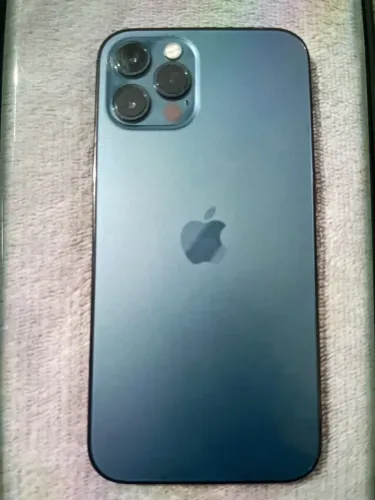 iPhone 12 por