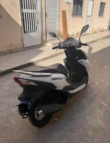 Honda elite 125