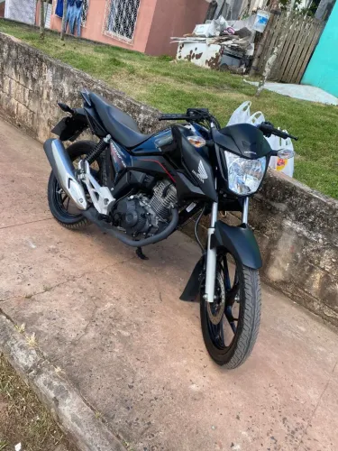 Vende-se moto, Titan CG 2024