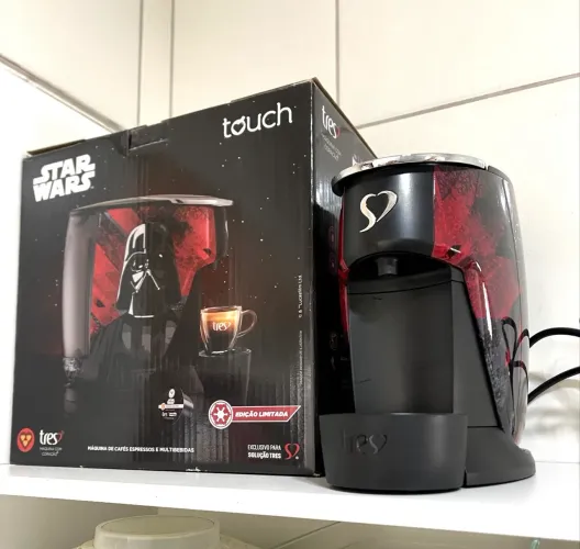 Maquina Espresso e Multibebidas 3 Coraçoes Star Wars