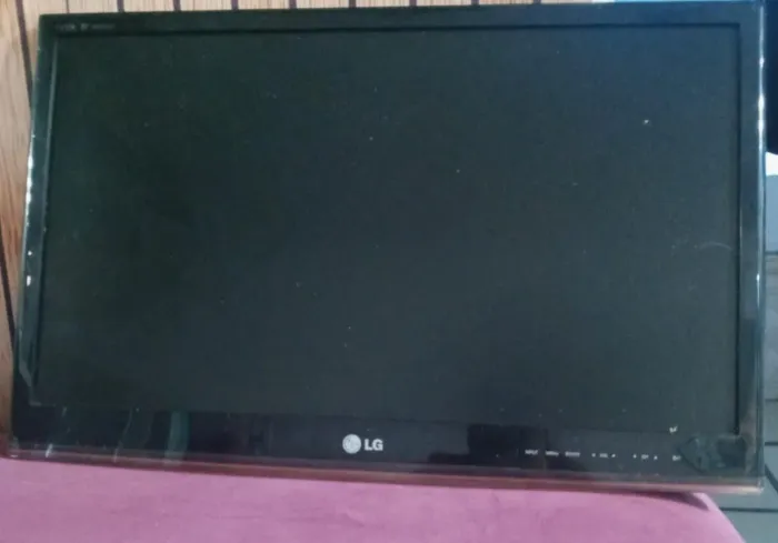 Tv LG para conserto 