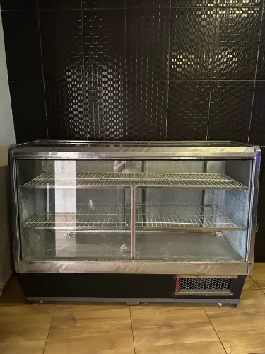 Vitrine refrigerada