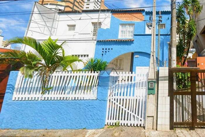 Casa com 3 dormitórios para alugar, 165 m² por R$ 12.838,01/mês - Gonzaga - Santos/SP