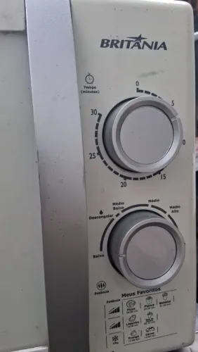 VENDO MICRO-ONDAS 20L FUNCIONA TUDO