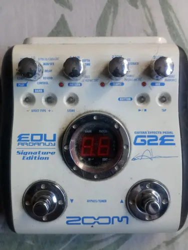 Pedaleira zoom g2 Edu ardanuy.