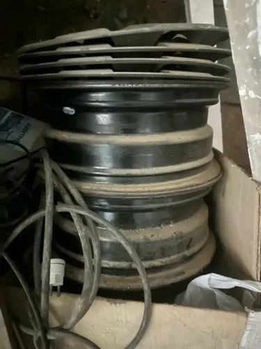 Rodas de ferro / Aro 15 novas 4 zera 