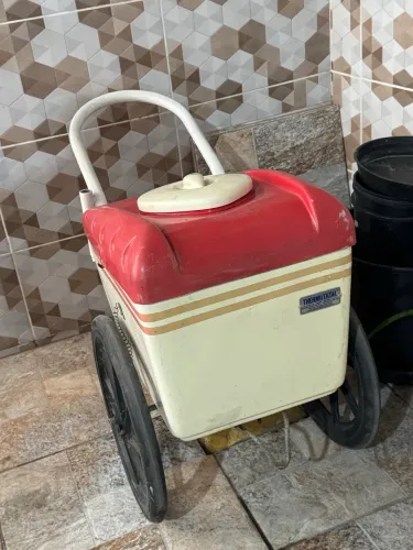 Carrinho de sorvete 